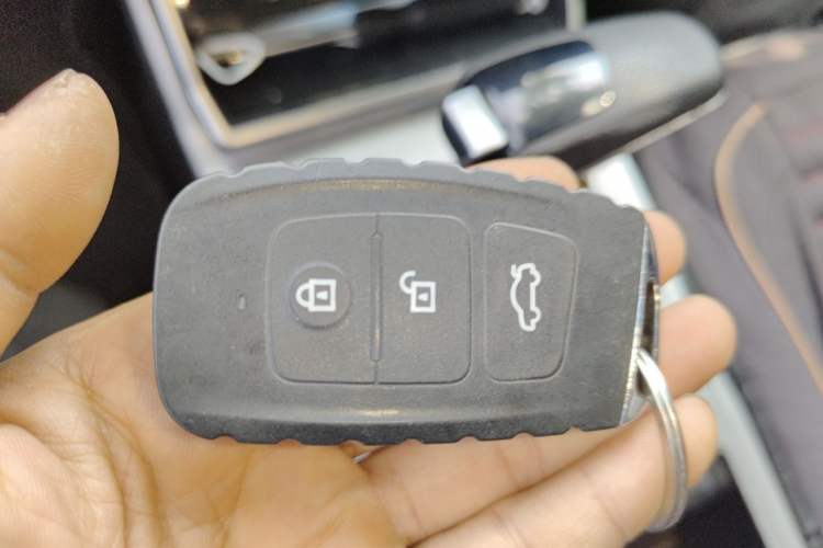 Used Bestune X40 2019 1.6L Automatic Luxury Edition China VI Vehicle Key
