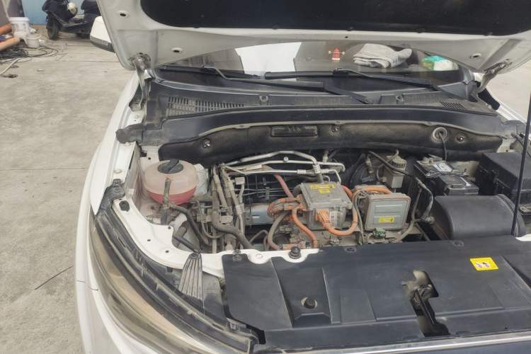Used Bestune X40 New Energy 2019 EV400 Comfort Model Engine Bay Right