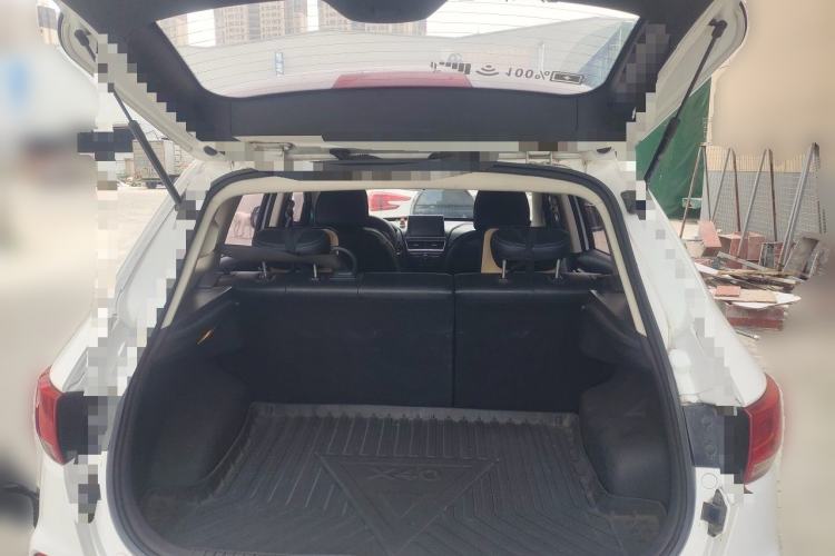 Used Bestune X40 New Energy 2019 EV400 Comfort Model Trunk