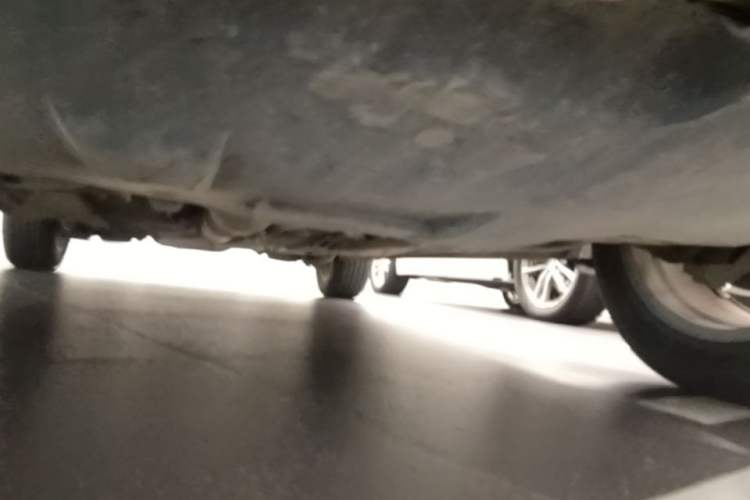 Used Bestune X80 2013 2.0L automatic comfort version Chassis Front