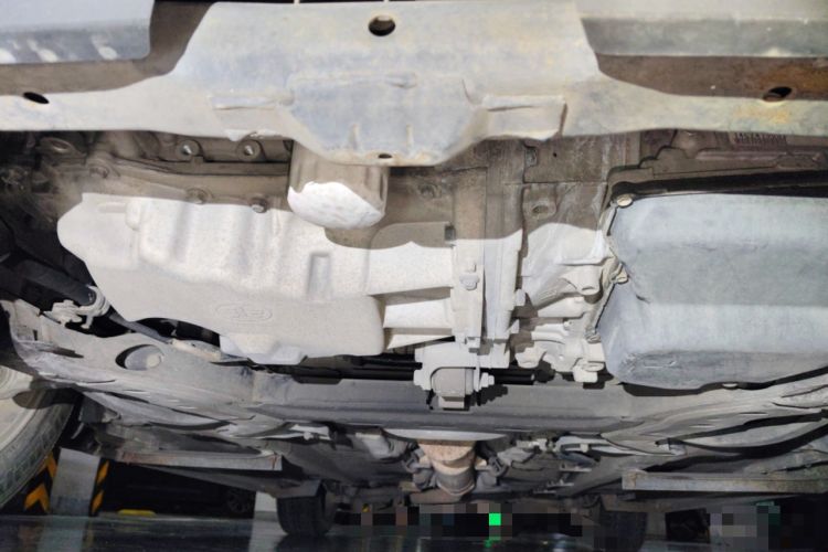 Used Bestune X80 2013 2.0L automatic comfort version Chassis Front