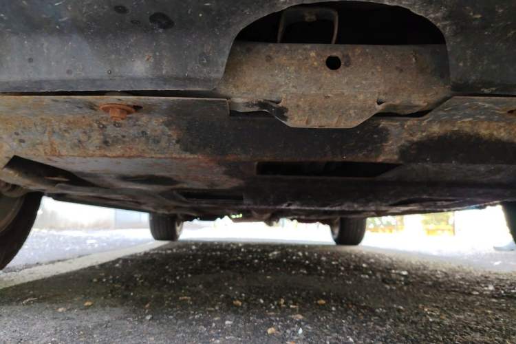 Used Bestune X80 2013 2.0L automatic comfort version Chassis Front