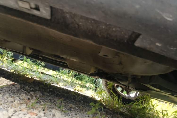 Used Bestune X80 2013 2.0L manual base trim Chassis Front Right