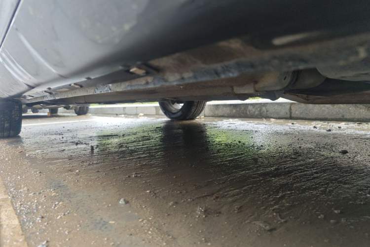 Used Bestune X80 2013 2.0L automatic luxury version Chassis Rear Left