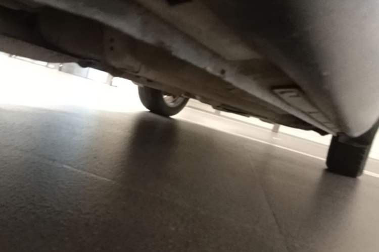 Used Bestune X80 2013 2.0L automatic comfort version Chassis Rear Right