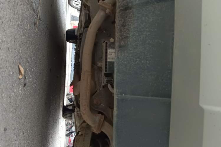 Used Bestune X80 2013 2.0L automatic comfort version Chassis Rear