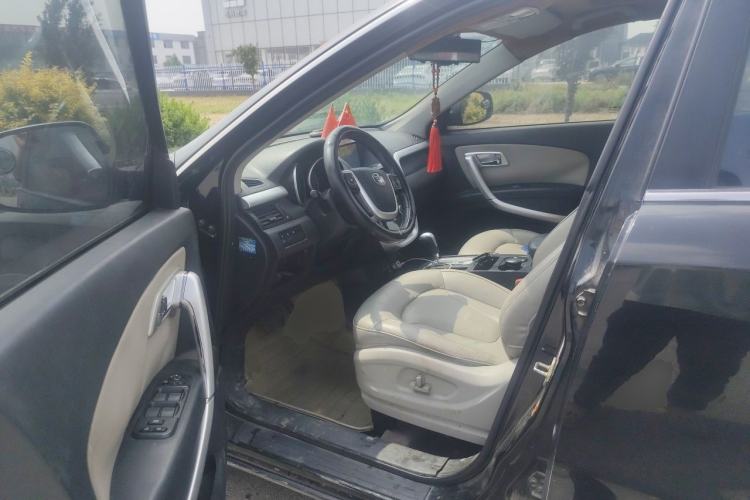 Used Bestune X80 2013 2.0L automatic luxury version Driver Seat