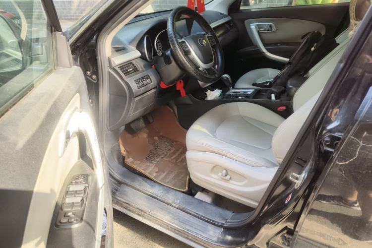 Used Bestune X80 2013 2.0L automatic luxury version Driver Seat
