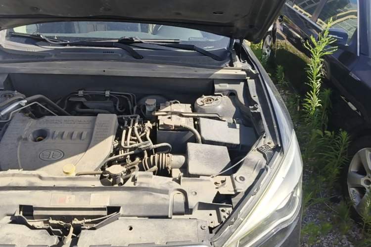 Used Bestune X80 2013 2.0L manual base trim Engine Bay Left