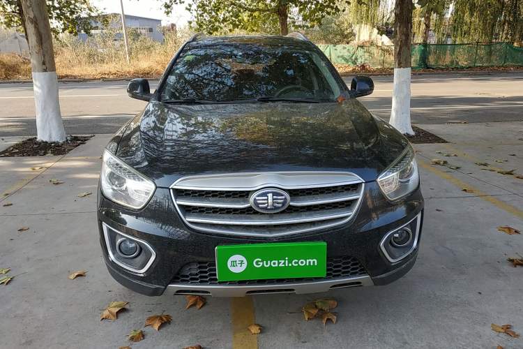 Used Bestune X80 2013 2.0L automatic luxury version Front