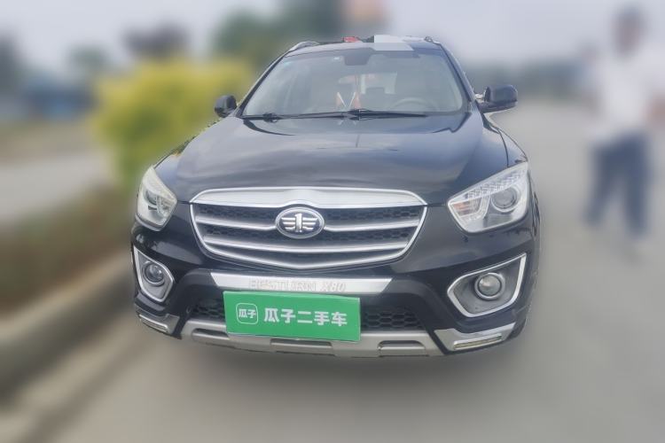 Used Bestune X80 2013 2.0L automatic luxury version Front