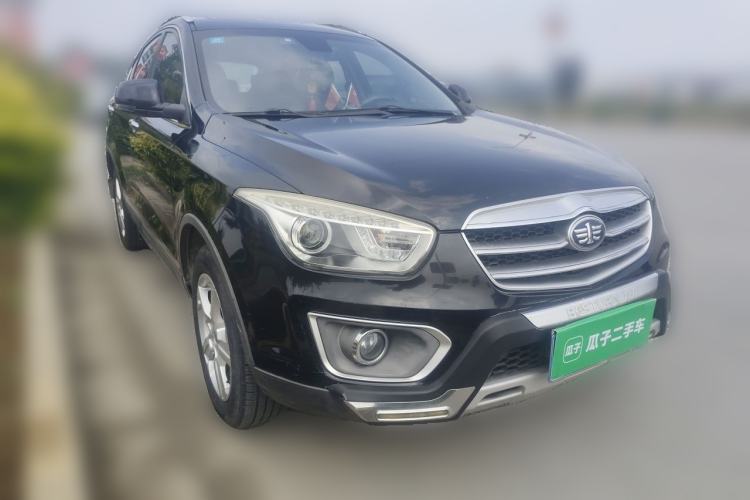 Used Bestune X80 2013 2.0L automatic luxury version Front Right 45 Deg