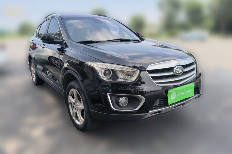 Used Bestune X80 2013 2.0L automatic luxury version Front Right 45 Deg