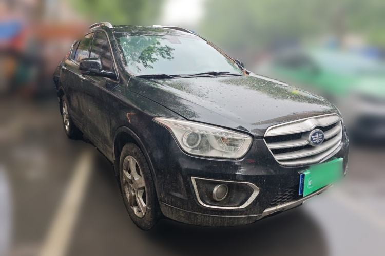 Used Bestune X80 2013 2.0L automatic comfort version Front Right 45 Deg