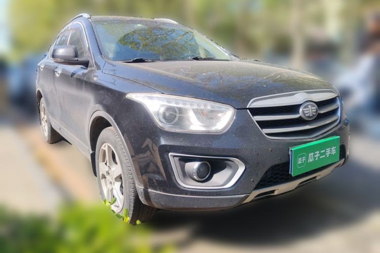Used Bestune X80 2013 2.0L automatic luxury version Front Right 45 Deg