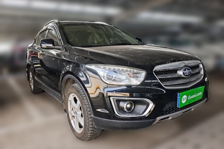 Used Bestune X80 2013 2.0L automatic comfort version Front Right 45 Deg