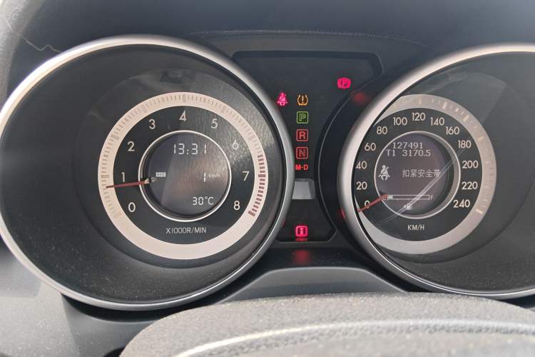 Used Bestune X80 2013 2.0L automatic luxury version Instrument Cluster