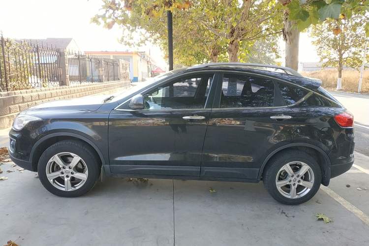 Used Bestune X80 2013 2.0L automatic luxury version Left Side