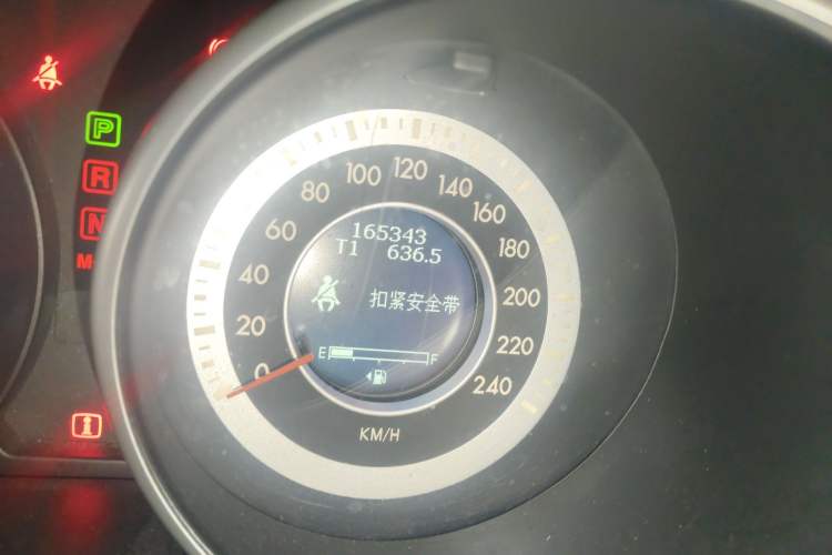 Used Bestune X80 2013 2.0L automatic comfort version Odometer Close Up
