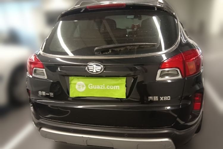 Used Bestune X80 2013 2.0L automatic comfort version Rear