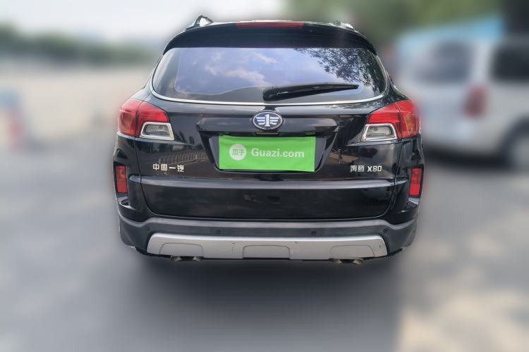 Used Bestune X80 2013 2.0L automatic luxury version Rear