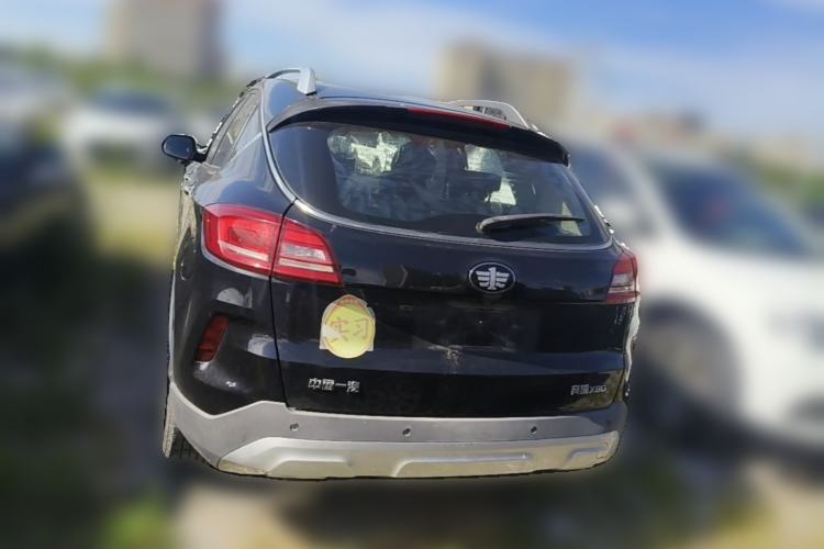 Used Bestune X80 2013 2.0L manual base trim Rear