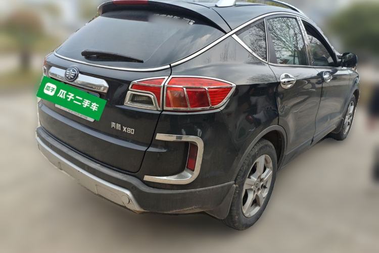Used Bestune X80 2013 2.0L manual luxury version Rear Right 45 Deg