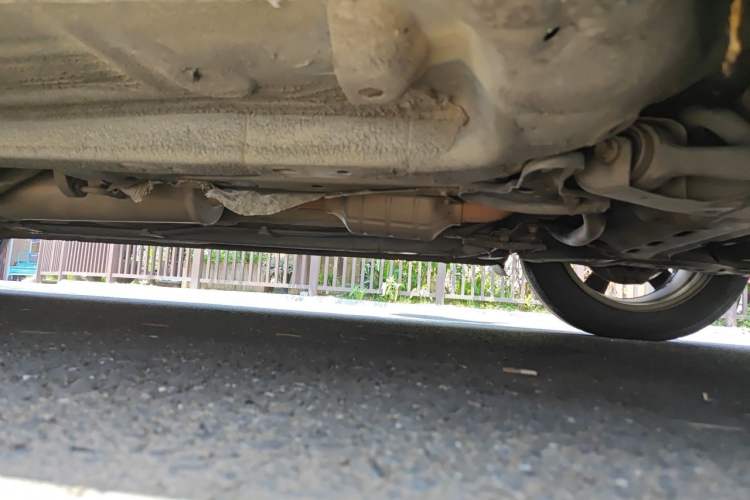 Used Bestune X80 2013 2.0L automatic comfort version Chassis Front Right