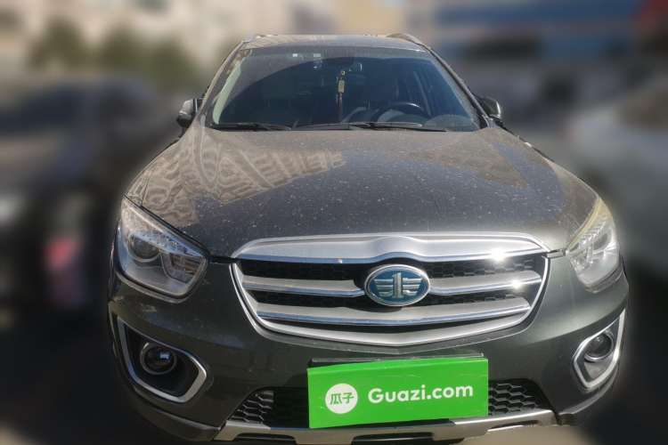 Used Bestune X80 2013 2.0L automatic luxury version Front