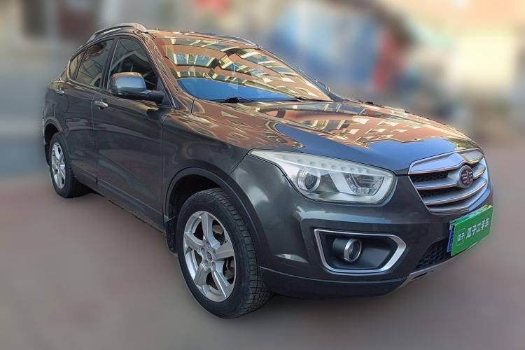 Used Bestune X80 2013 2.0L automatic comfort version Front Right 45 Deg