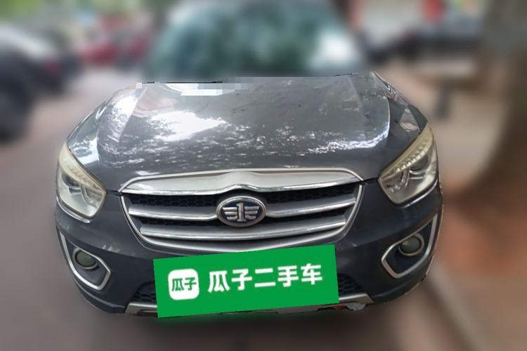 Used Bestune X80 2013 2.0L manual luxury version Front