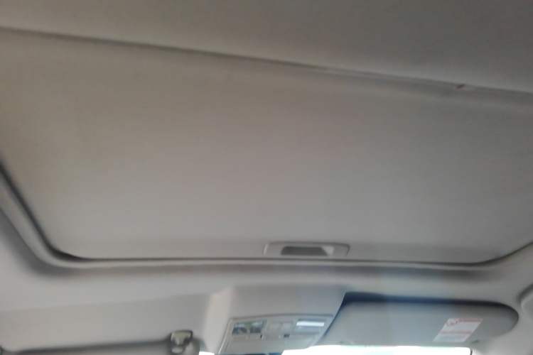 Used Bestune X80 2013 2.0L manual luxury version Headliner