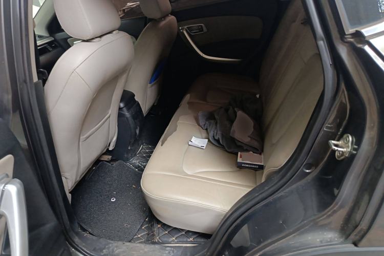 Used Bestune X80 2013 2.0L manual luxury version Left Rear Seat