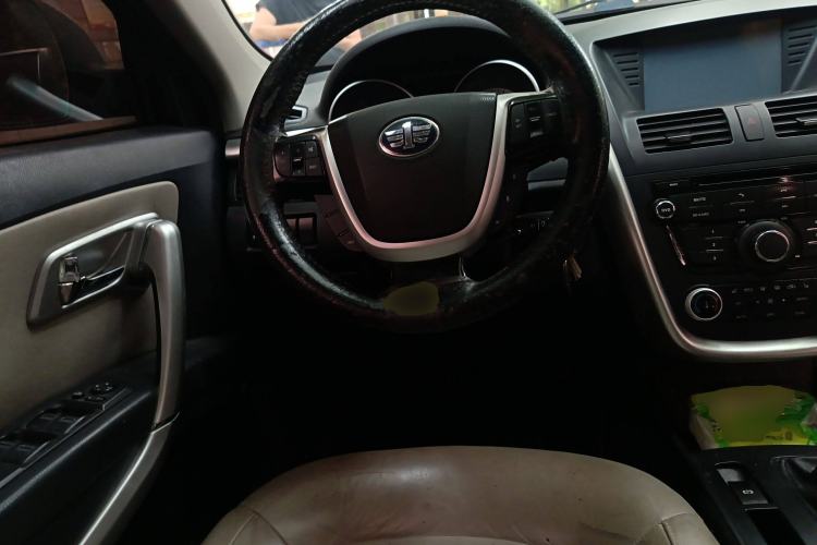 Used Bestune X80 2013 2.0L manual luxury version Steering Wheel