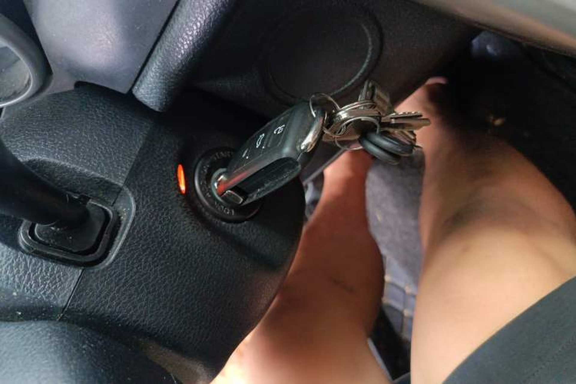 Used Bestune X80 2013 2.0L manual luxury version Vehicle Key