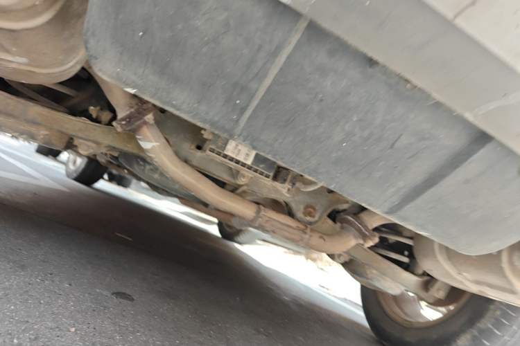 Used Bestune X80 2013 2.0L automatic comfort version Chassis Rear