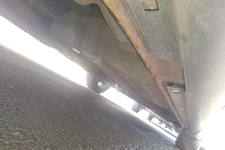 Used Bestune X80 2013 2.0L manual luxury version Chassis Rear Right