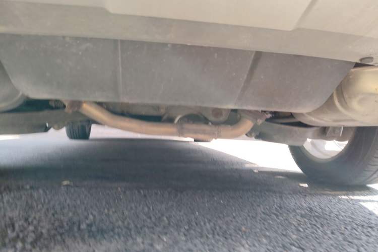 Used Bestune X80 2013 2.0L automatic comfort version Chassis Rear