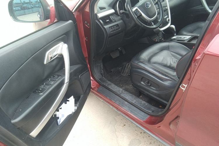 Used Bestune X80 2013 2.0L automatic luxury version Driver Seat