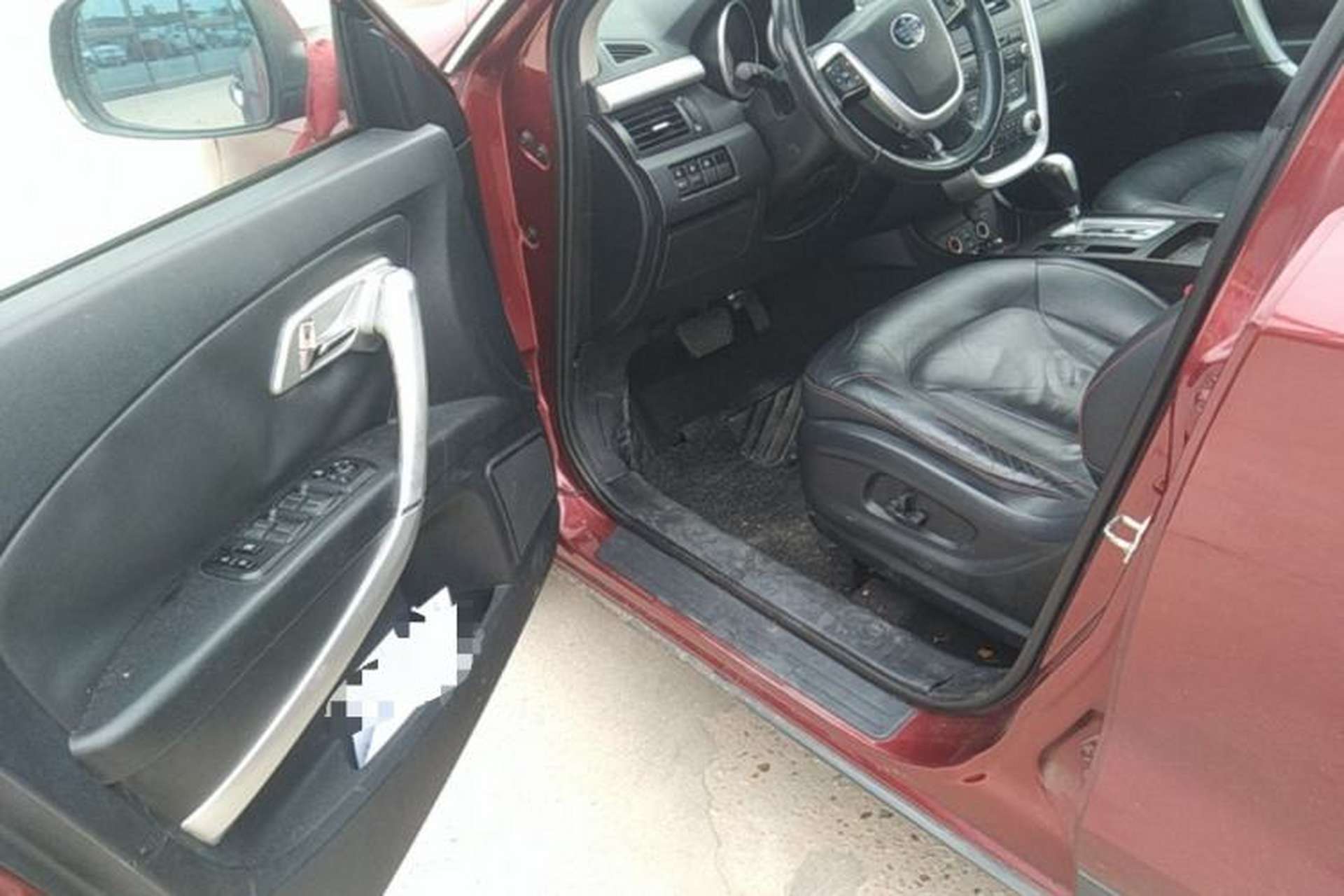 Used Bestune X80 2013 2.0L automatic luxury version Driver Seat