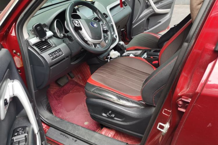 Used Bestune X80 2013 2.0L automatic luxury version Driver Seat
