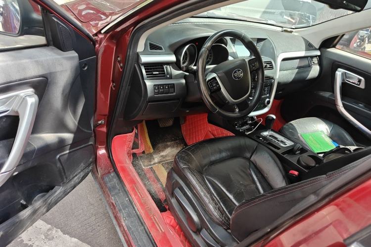 Used Bestune X80 2013 2.0L automatic comfort version Driver Seat