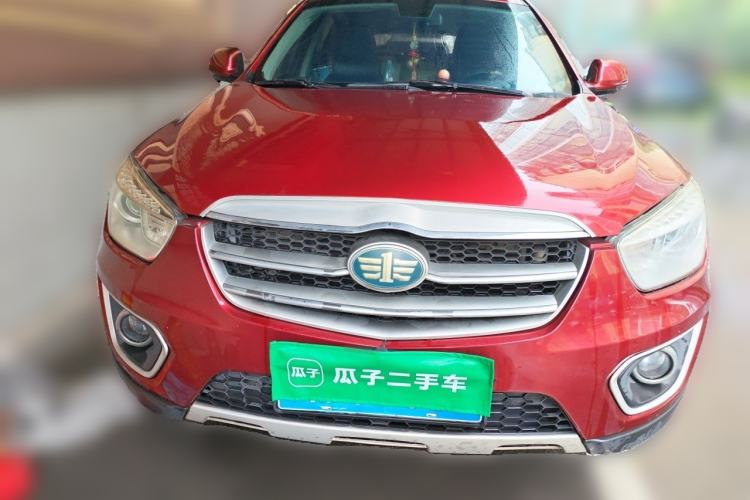 Used Bestune X80 2013 2.0L automatic luxury version Front