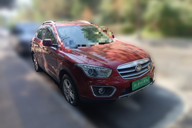 Used Bestune X80 2013 2.0L manual luxury version Front Right 45 Deg