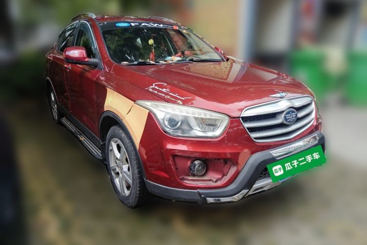 Used Bestune X80 2013 2.0L automatic comfort version Front Right 45 Deg