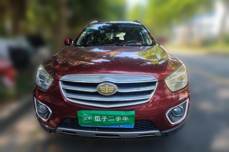 Used Bestune X80 2013 2.0L automatic luxury version Front