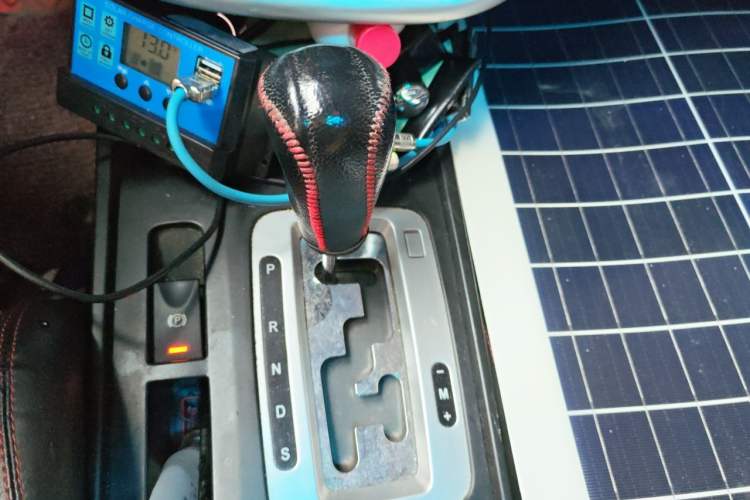 Used Bestune X80 2013 2.0L automatic luxury version Gear Lever