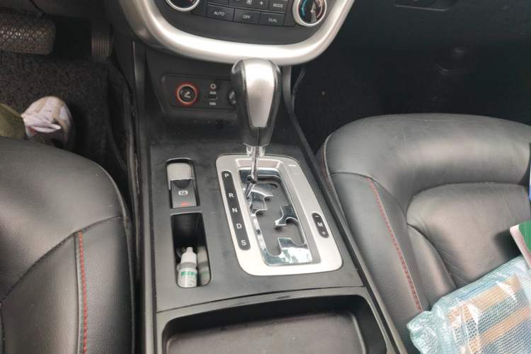 Used Bestune X80 2013 2.0L automatic luxury version Gear Lever