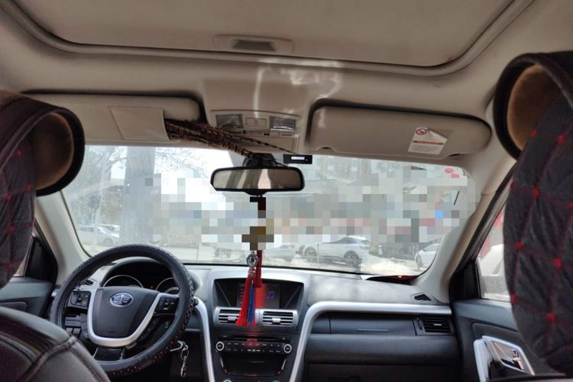 Used Bestune X80 2013 2.0L automatic comfort version Headliner