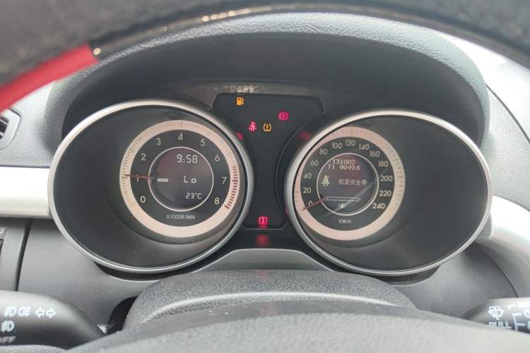 Used Bestune X80 2013 2.0L manual luxury version Instrument Cluster